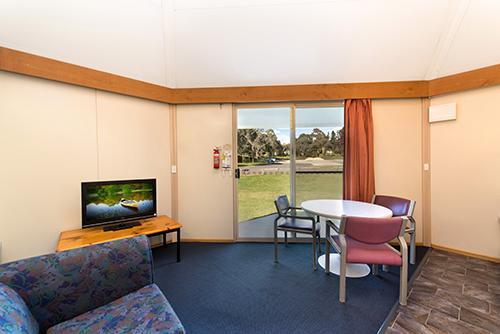 The Station Hotel Jindabyne Oda fotoğraf